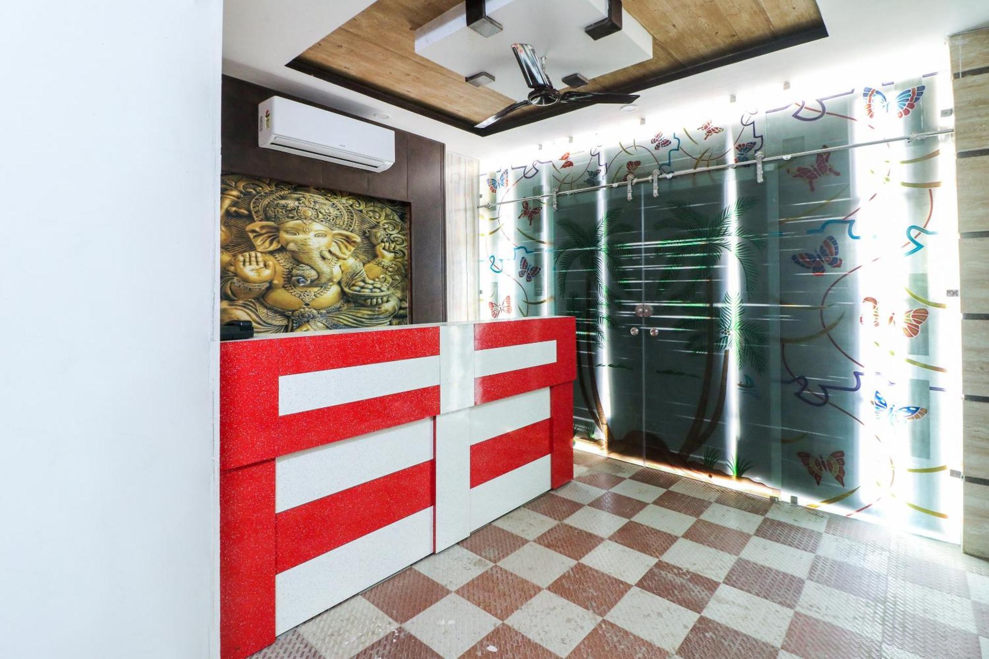 Hotel O Rodstar Chinhat Exterior photo