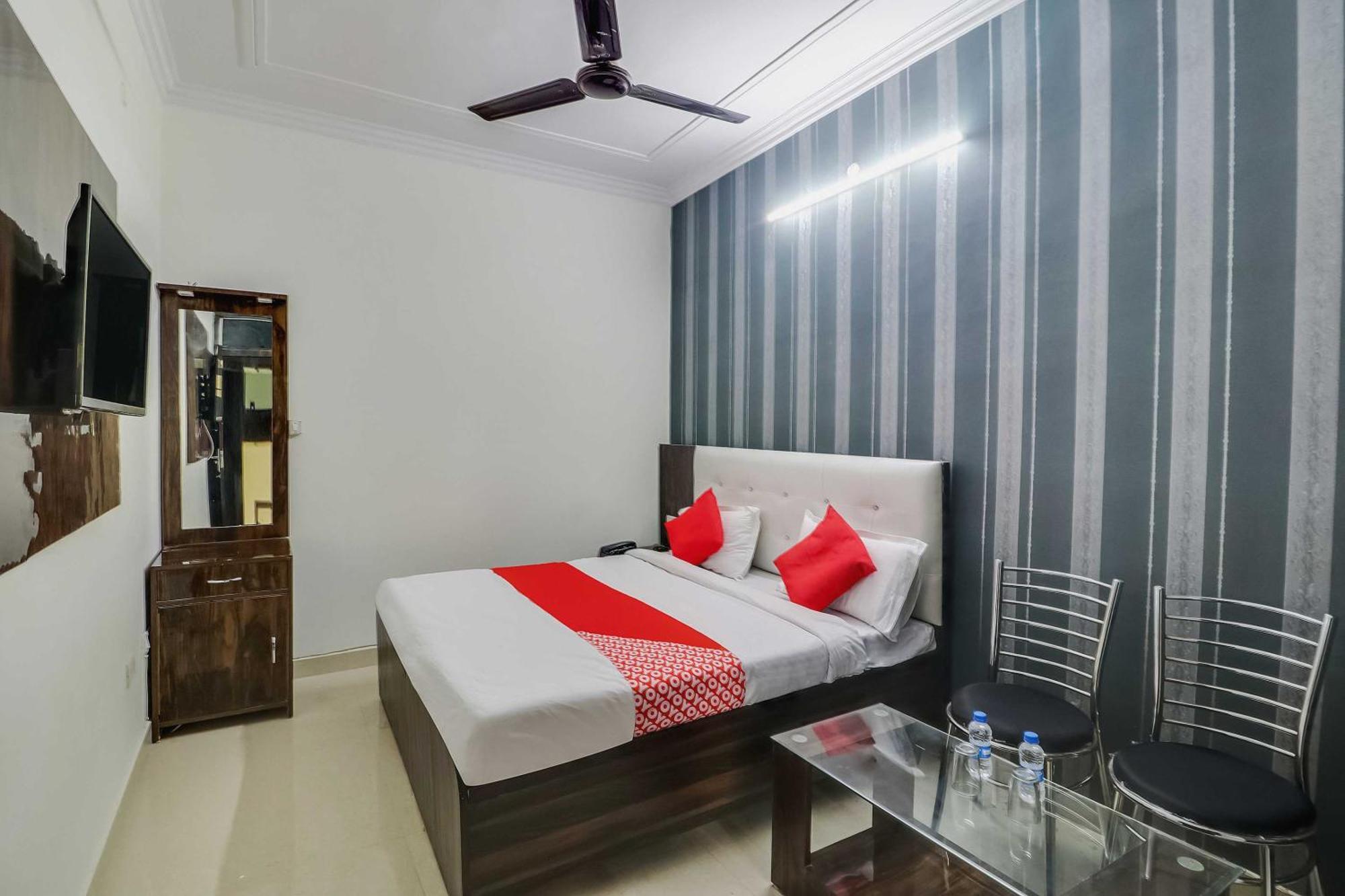 Hotel O Rodstar Chinhat Exterior photo
